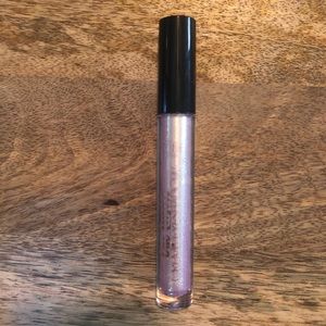 BRAND NEW LIQUID EYESHADOW